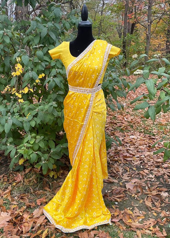 Pre-stitched Yellow Bandini Saree, Blouse, and Belt (Set)